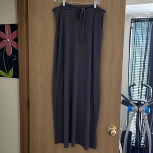 Long maxi skirt